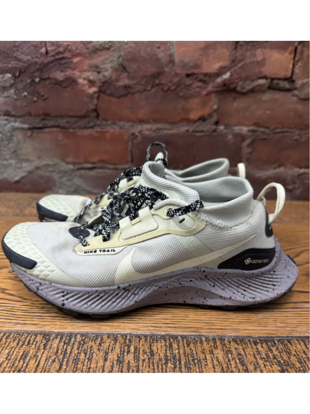 Nike Pegasus Trail 3 GORE-TEX Waterproof Running Shoes Olive Aura Women's 7 - Picture 8 of 11